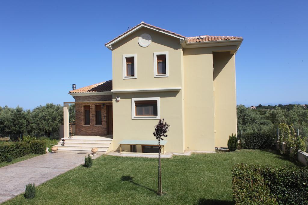 Villa Adelais ซูกาเลดส์ ภายนอก รูปภาพ